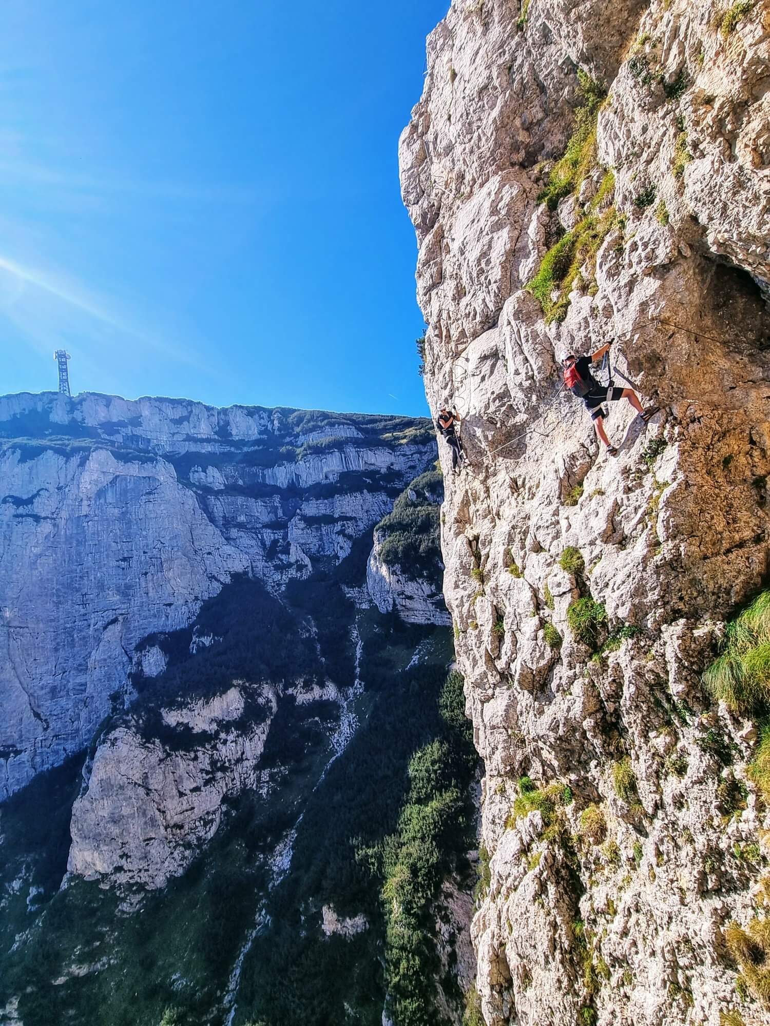 Exposed sections of Delle Aquille via ferrata