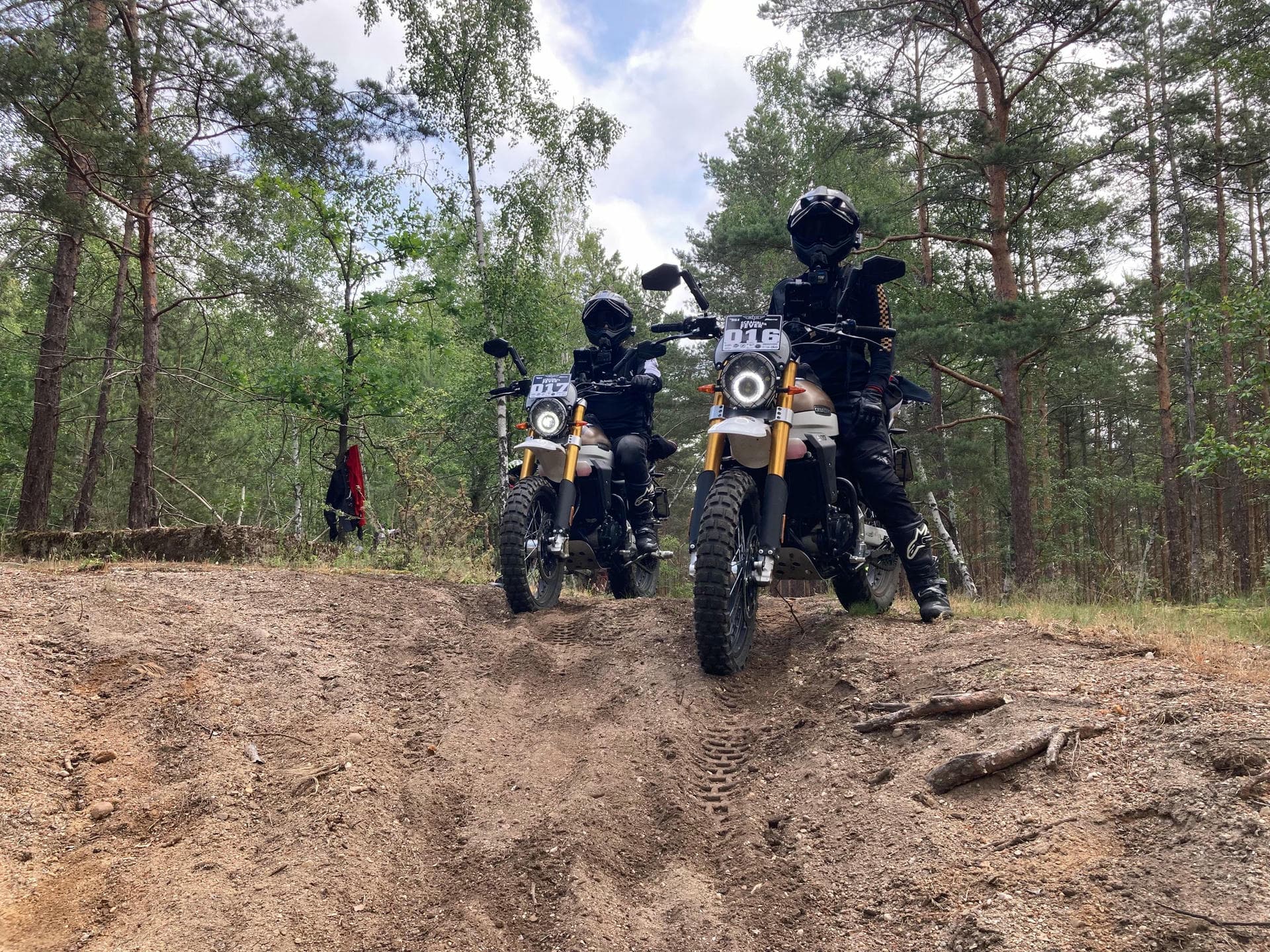 Agnieszka i Tomek na Scrambler Fever Rally 2024